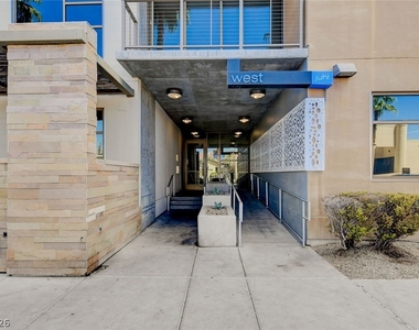 353 E Bonneville Avenue - Photo Thumbnail 39