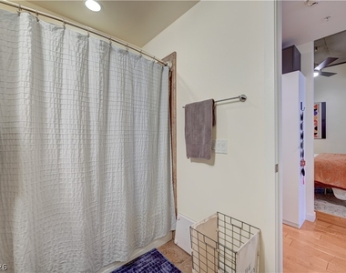 353 E Bonneville Avenue - Photo Thumbnail 13