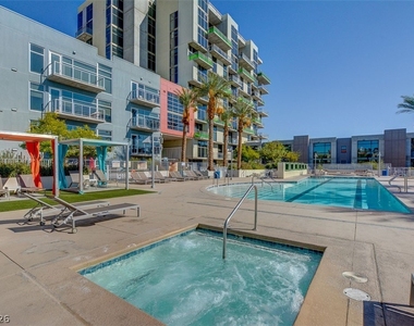 353 E Bonneville Avenue - Photo Thumbnail 53