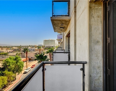 353 E Bonneville Avenue - Photo Thumbnail 21