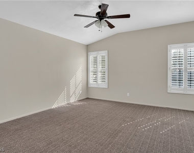 5321 Tamanar Drive - Photo Thumbnail 20