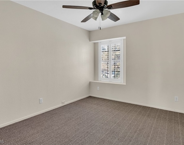 5321 Tamanar Drive - Photo Thumbnail 17