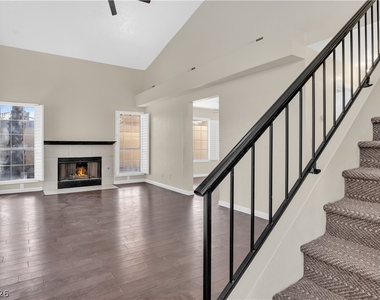 5321 Tamanar Drive - Photo Thumbnail 2