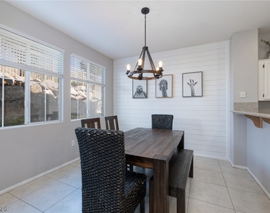 3975 Palm Beach Street - Photo Thumbnail 8