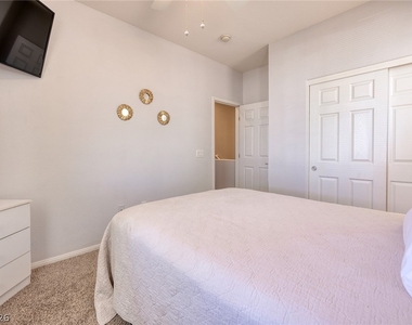 3975 Palm Beach Street - Photo Thumbnail 18