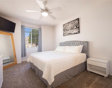 3975 Palm Beach Street - Photo Thumbnail 19