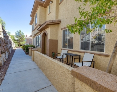 3975 Palm Beach Street - Photo Thumbnail 3