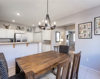 3975 Palm Beach Street - Photo Thumbnail 10