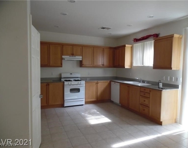 9737 Valmeyer Avenue - Photo Thumbnail 1