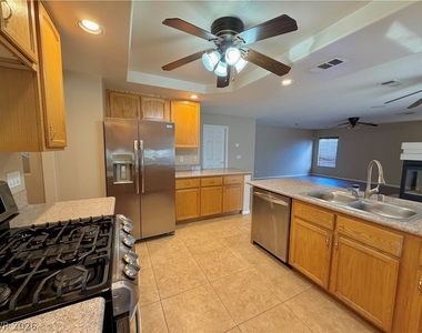 593 Pale Pueblo Court - Photo Thumbnail 9