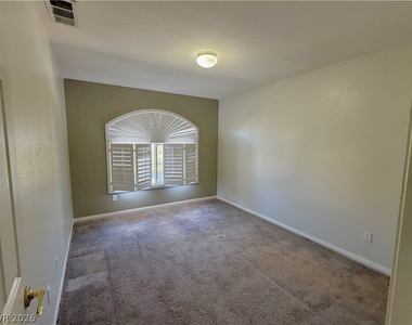 593 Pale Pueblo Court - Photo Thumbnail 21