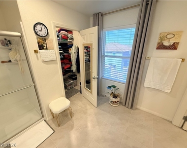 10854 Gentle Crest Avenue - Photo Thumbnail 26