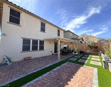 10854 Gentle Crest Avenue - Photo Thumbnail 33