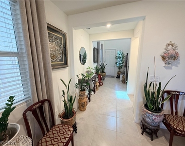 10854 Gentle Crest Avenue - Photo Thumbnail 5