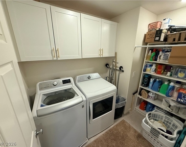 10854 Gentle Crest Avenue - Photo Thumbnail 18