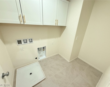 10854 Gentle Crest Avenue - Photo Thumbnail 35