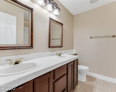 7 Crown Valley Drive - Photo Thumbnail 42
