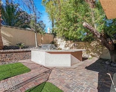 7 Crown Valley Drive - Photo Thumbnail 47