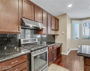 7 Crown Valley Drive - Photo Thumbnail 18