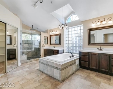 7 Crown Valley Drive - Photo Thumbnail 28