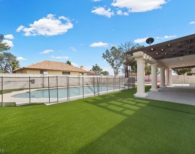 3382 Montessouri Street - Photo Thumbnail 26