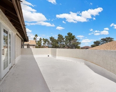 3382 Montessouri Street - Photo Thumbnail 4