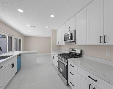 2975 Boise Street - Photo Thumbnail 13