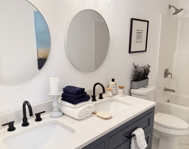 3925 Pine Shore Circle - Photo Thumbnail 18