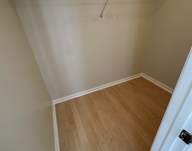 465 Eagles Crossing Circle - Photo Thumbnail 12