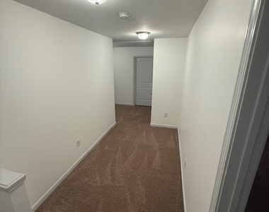 1802 Orange Grove Place - Photo Thumbnail 10
