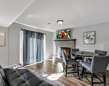 444 Smyrna Powder Springs Road Sw - Photo Thumbnail 18