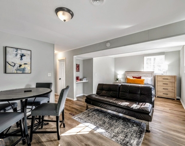 444 Smyrna Powder Springs Road Sw - Photo Thumbnail 16