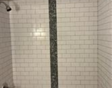 2446 Shadburn Ferry Drive - Photo Thumbnail 7