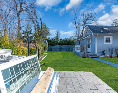 814 Dunlewy Street - Photo Thumbnail 19
