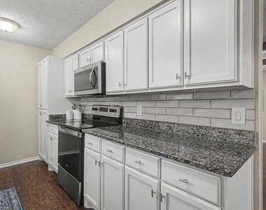 5019 Blanchard Drive - Photo Thumbnail 12
