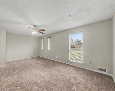 5019 Blanchard Drive - Photo Thumbnail 5