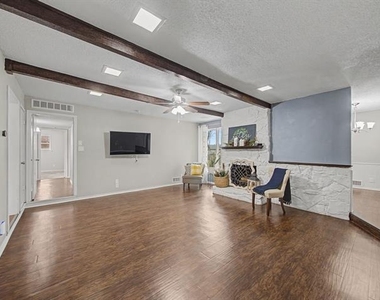 5019 Blanchard Drive - Photo Thumbnail 8