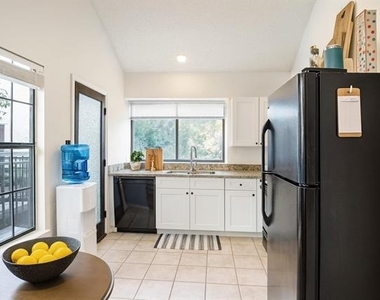 4308 Laguna Drive - Photo Thumbnail 1