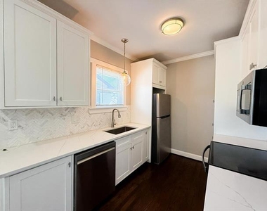 4114 Junius Street - Photo Thumbnail 11