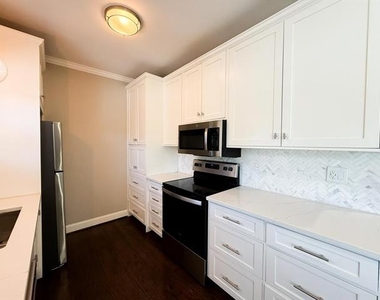 4114 Junius Street - Photo Thumbnail 12