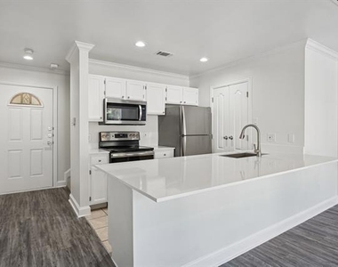 4125 Holland Avenue - Photo Thumbnail 1