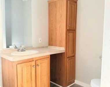 2595 Bryant Street - Photo Thumbnail 9