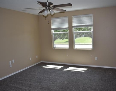 721 Pickwick Lane - Photo Thumbnail 13