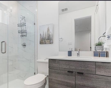 2239 Lovedale Avenue - Photo Thumbnail 17