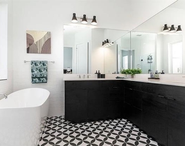 2239 Lovedale Avenue - Photo Thumbnail 1