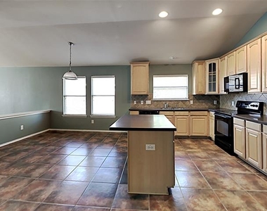 3251 Torio - Photo Thumbnail 4