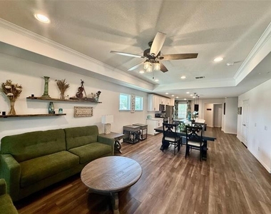 1267 Bright Stars Drive - Photo Thumbnail 4