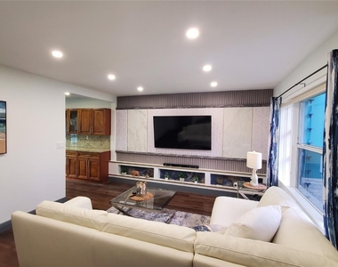1548 Sw 28th Avenue - Photo Thumbnail 3