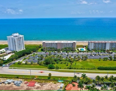 10102 S Ocean Drive - Photo Thumbnail 9