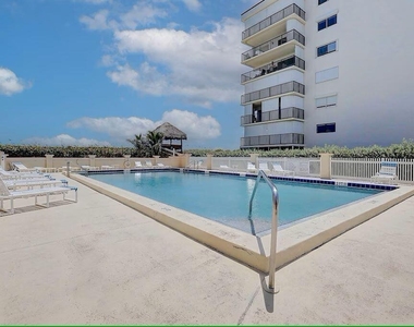 10102 S Ocean Drive - Photo Thumbnail 23